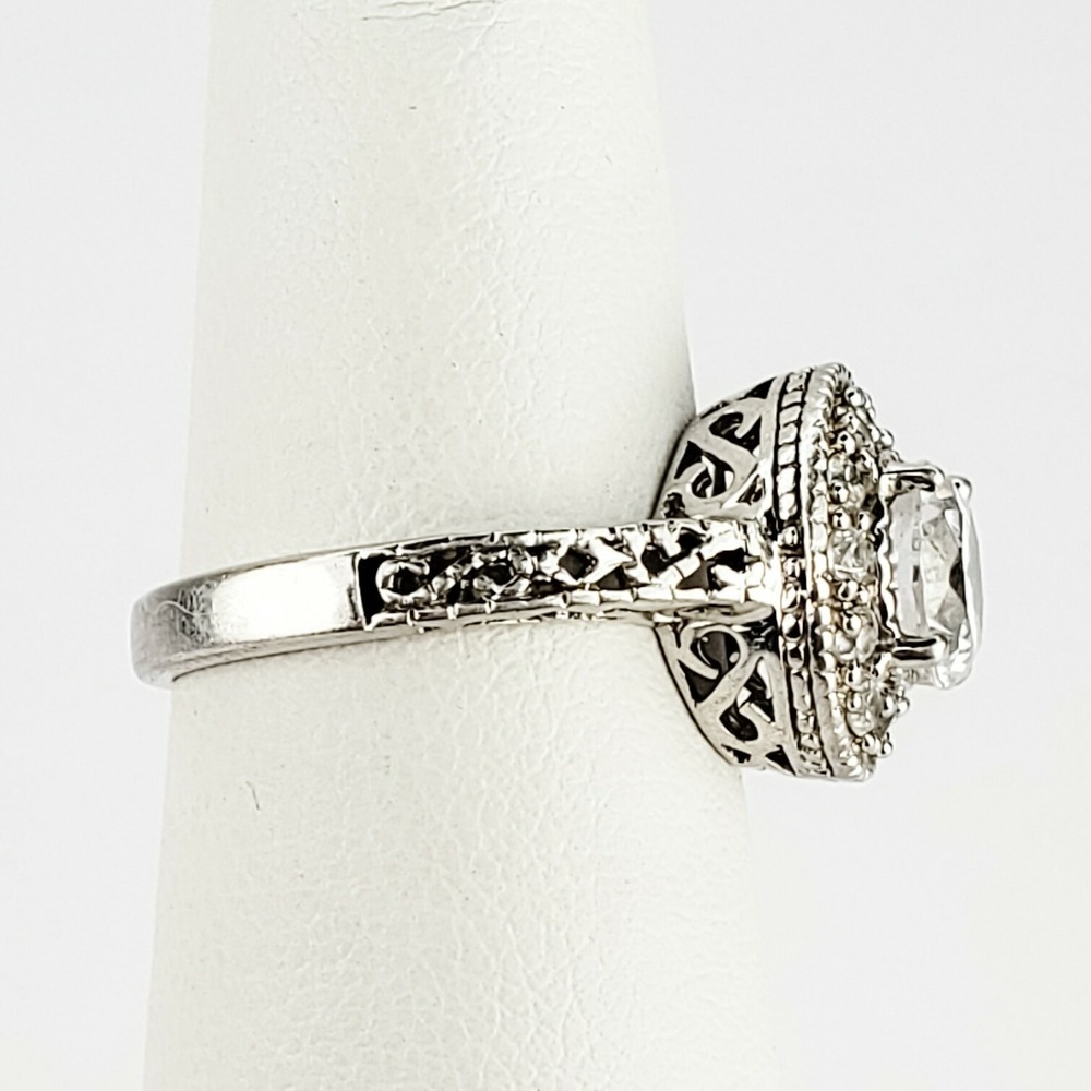 Sterling Silver 925 and Clear CZs Cocktail Ring Halo Setting Size 5 Signed - Picture 4 of 9